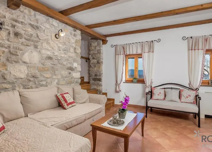 Rona Stone House Apartments Janja