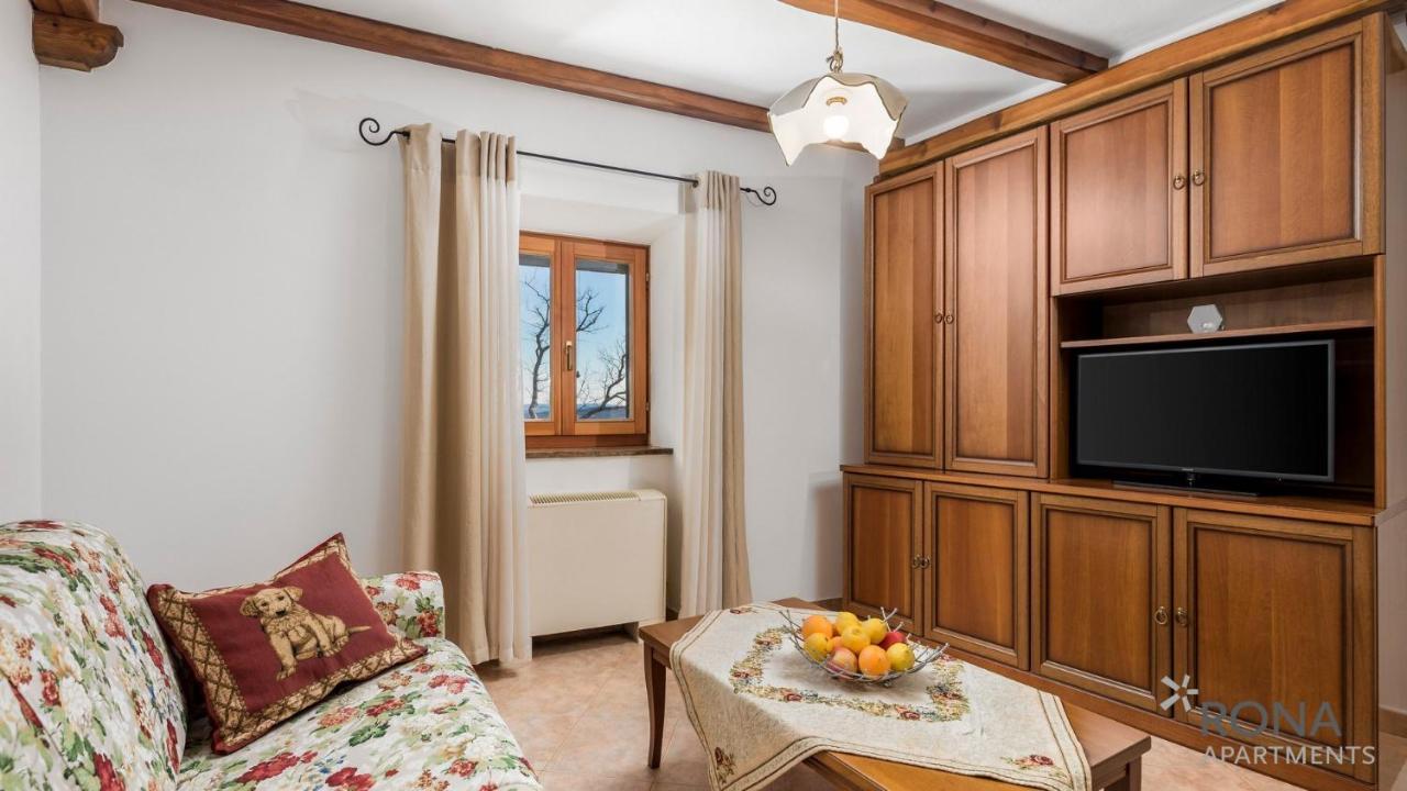 Rona Stone House Janja Apartman *